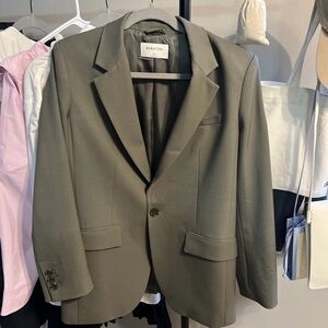 Aritzia Babaton Agency Blazer